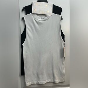Soho Lady Plus Size Seamless Ribbed Tank Tops 2-Pack (Black & White)
